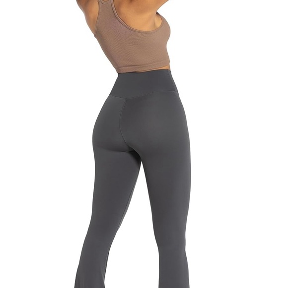 Flare Leggings, Crossover Yoga Pants with Tummy Control- W: Large - Picture 6 of 6